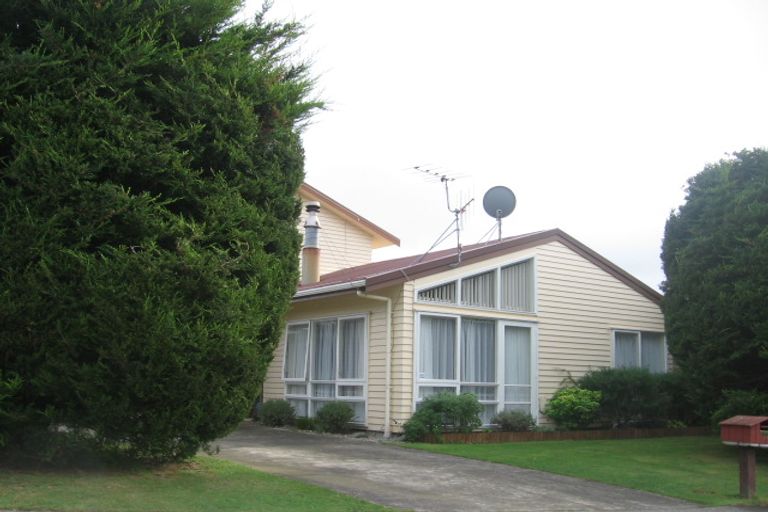 Photo of property in 16 Discovery Drive, Whitby, Porirua, 5024