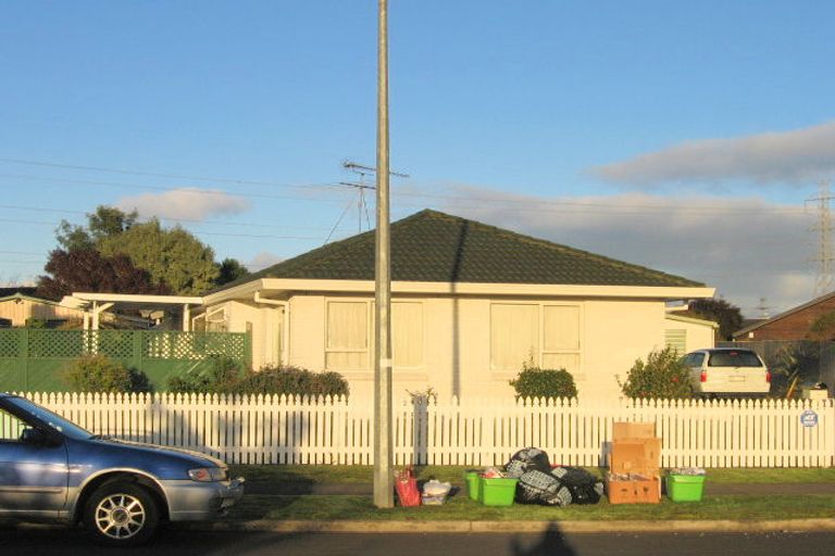 Photo of property in 46 Burswood Drive, Burswood, Auckland, 2013