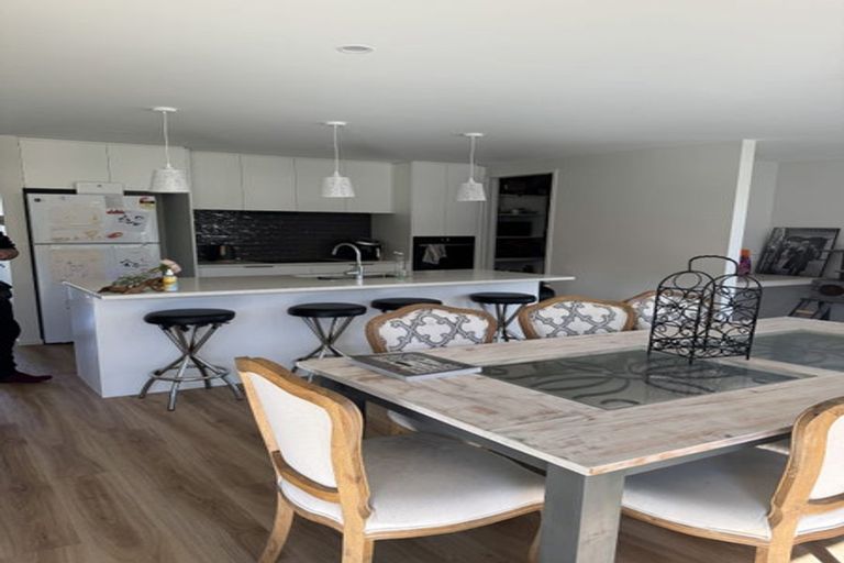 Photo of property in 244 Hamurana Road, Omokoroa, 3114