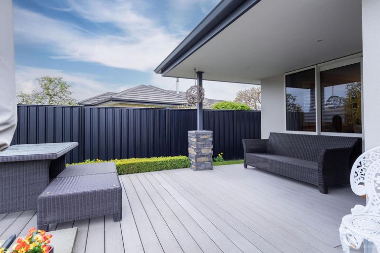 Photo of property in 16 Tancred Street, Geraldine, 7930