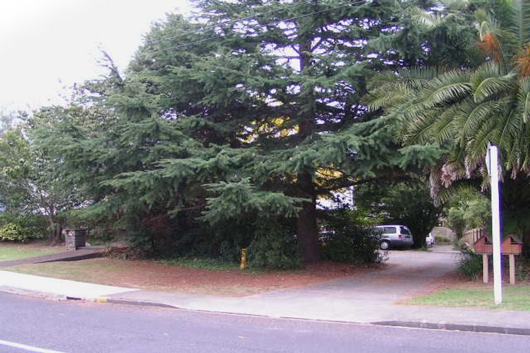 Photo of property in 35 Hart Road, Hauraki, Auckland, 0622