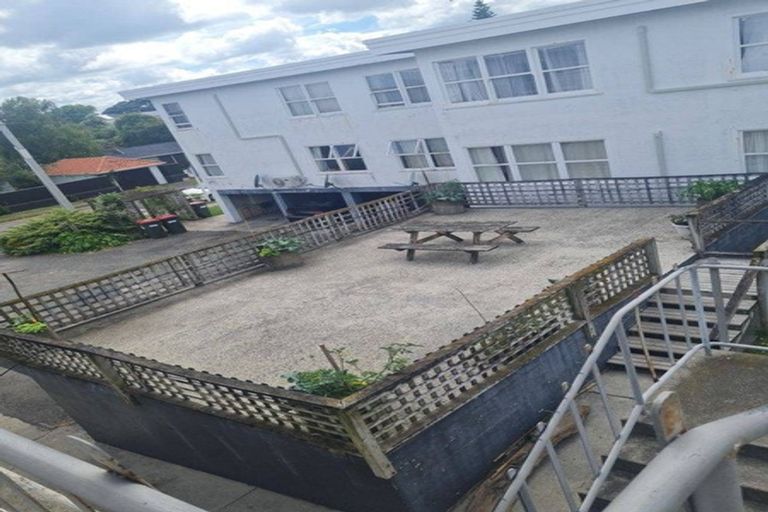 Photo of property in 6a Durie Street, Durie Hill, Wanganui, 4500