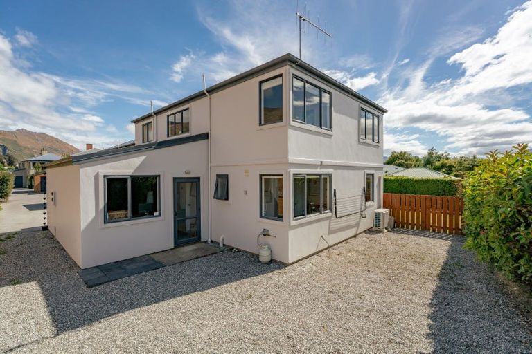 Photo of property in 77b Meadowstone Drive, Wanaka, 9305