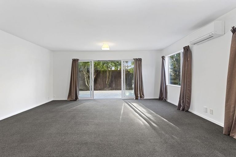 Photo of property in 2/29 Albany Street, St Albans, Christchurch, 8014