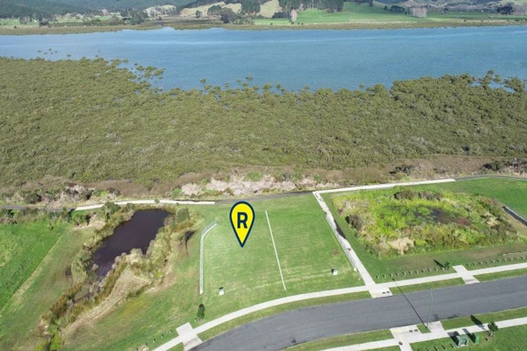 Photo of property in 221 Hamiora Street, Matarangi, 3592