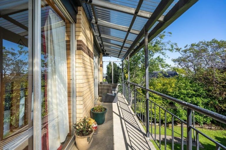 Photo of property in 18 Bullar Street, Grasmere, Invercargill, 9810