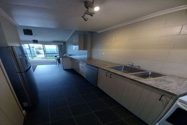 Photo of property in 18c Martin Street, Palmerston North, 4414