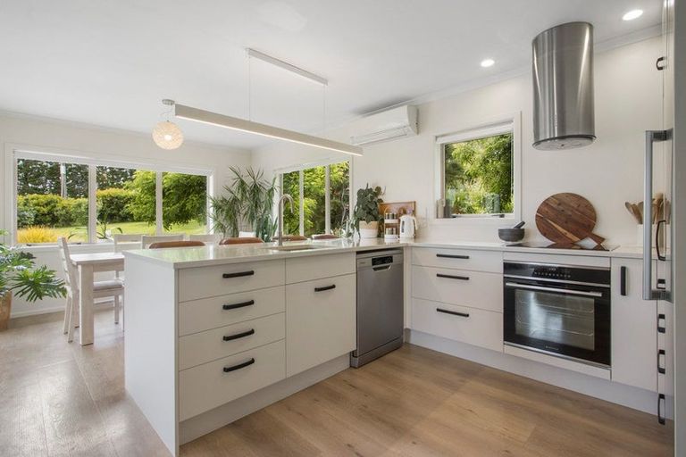 Photo of property in 4 Castlegrace Drive, Tahawai, Katikati, 3170