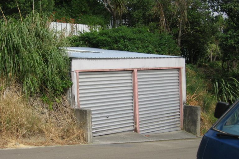 Photo of property in 12 Jackson Street, Island Bay, Wellington, 6023