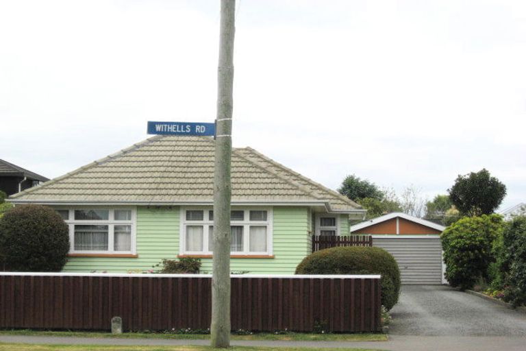 Photo of property in 75 Withells Road, Avonhead, Christchurch, 8042
