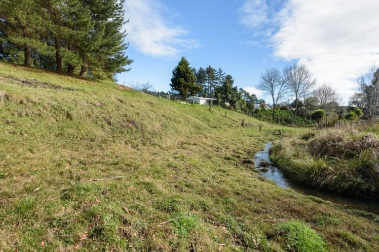 Photo of property in 2/13a I'anson Road, Whakamarama, 3179