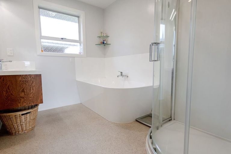 Photo of property in 390 Robertson Road, Harihari, 7884