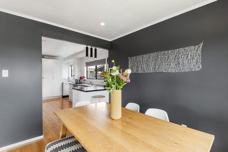 Photo of property in 1/38 Birkdale Road, Birkdale, Auckland, 0626