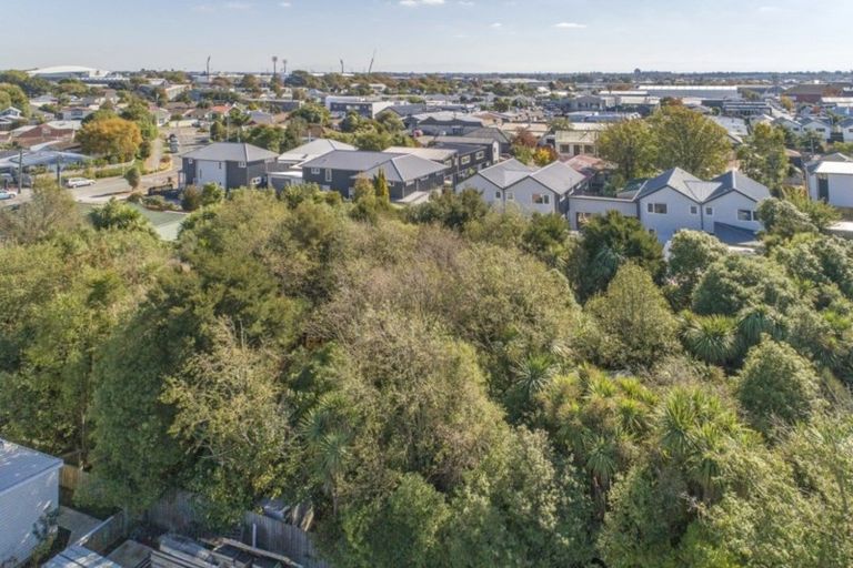 Photo of property in 13 Poulson Street, Addington, Christchurch, 8024