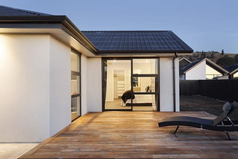 Photo of property in 8 Cuddie Close, East Taieri, Mosgiel, 9024