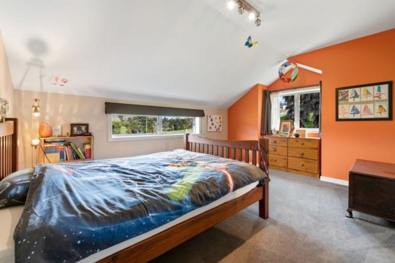 Photo of property in 17 Denehurst Drive, Waimauku, 0812