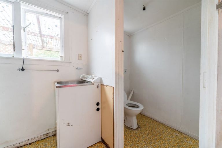 Photo of property in 72 Waimate Highway, Saint Andrews, 7988