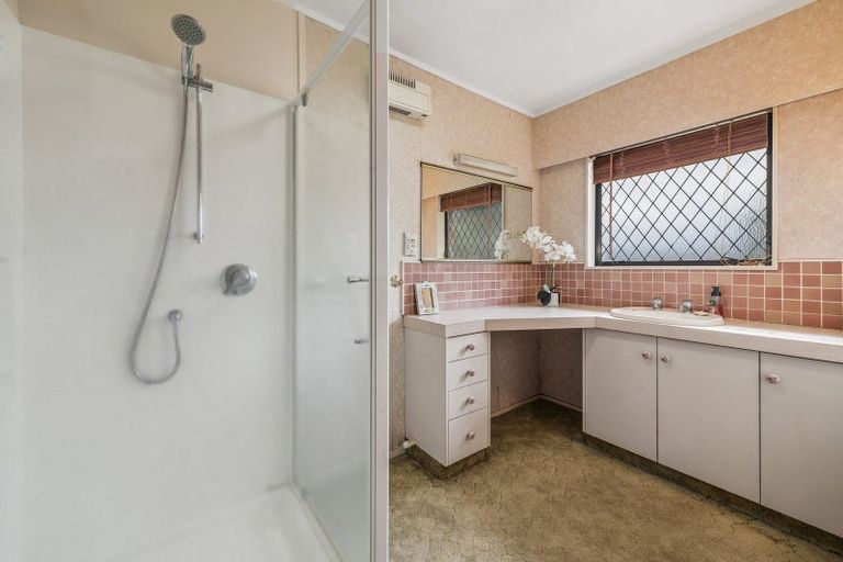 Photo of property in 2a Matipo Avenue, Pomare, Rotorua, 3015