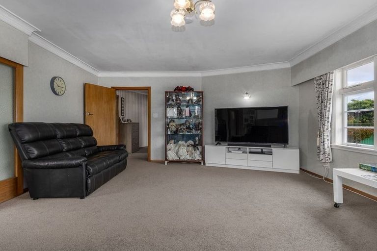 Photo of property in 46 George Street, Levin, 5510