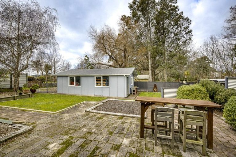 Photo of property in 85 Porangahau Road, Waipukurau, 4200