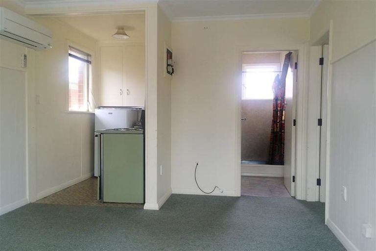 Photo of property in 105 Queens Drive, Saint Kilda, Dunedin, 9012