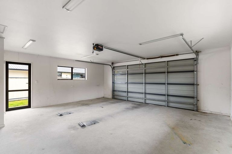 Photo of property in 22 Crossleigh Crescent, Balclutha, 9230