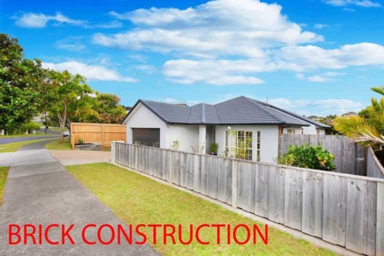 Photo of property in 31 William Gamble Drive, Greenhithe, Auckland, 0632