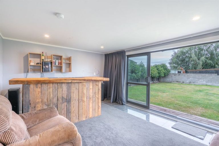 Photo of property in 19 Milton Street, Gore, 9710