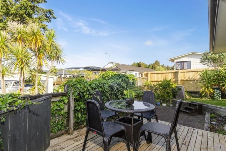 Photo of property in 1/36 Moore Street, Hillcrest, Auckland, 0627