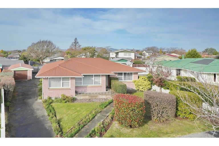 Photo of property in 3 Ron Place, Bishopdale, Christchurch, 8051