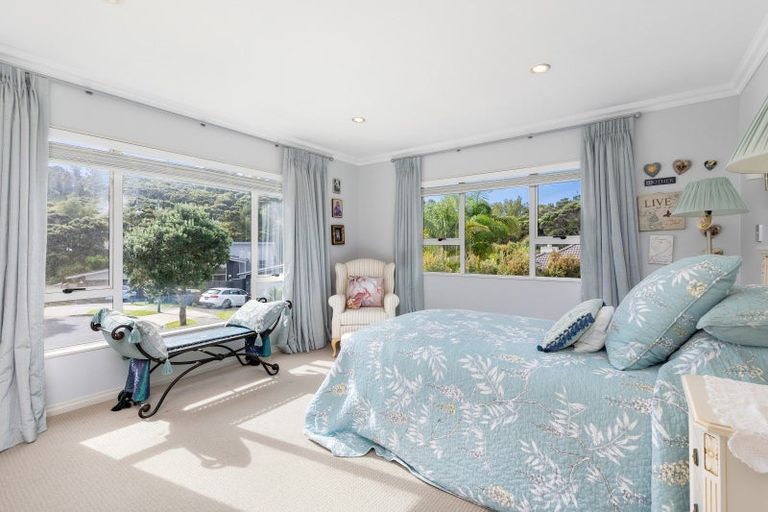 Photo of property in 13 Kunzea Place, Greenhithe, Auckland, 0632