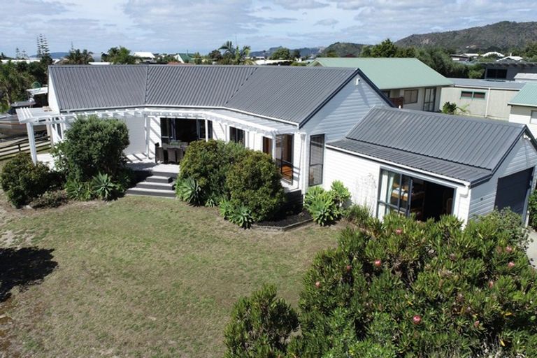 Photo of property in 550 Matarangi Drive, Matarangi, Whitianga, 3592