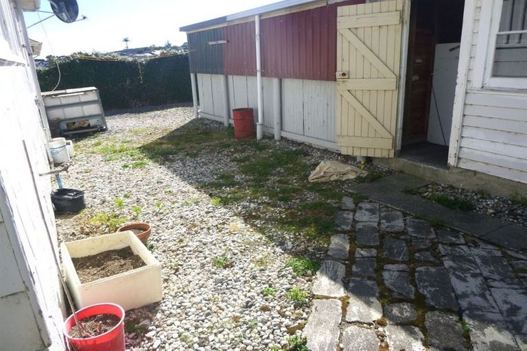 Photo of property in 42 Gormack Street, Balclutha, 9230