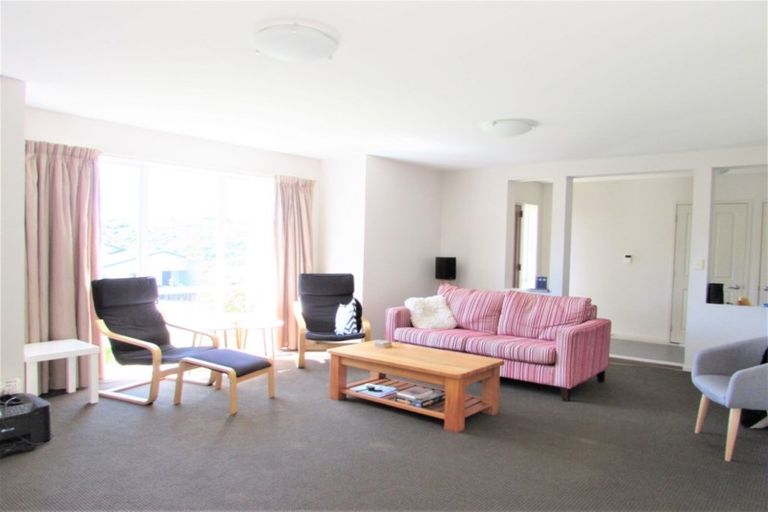 Photo of property in 48 Tongariro Drive, Aotea, Porirua, 5024