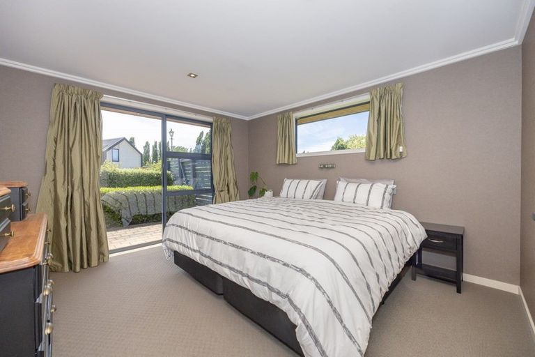 Photo of property in 2 Sherwin Avenue, Albert Town, Wanaka, 9305