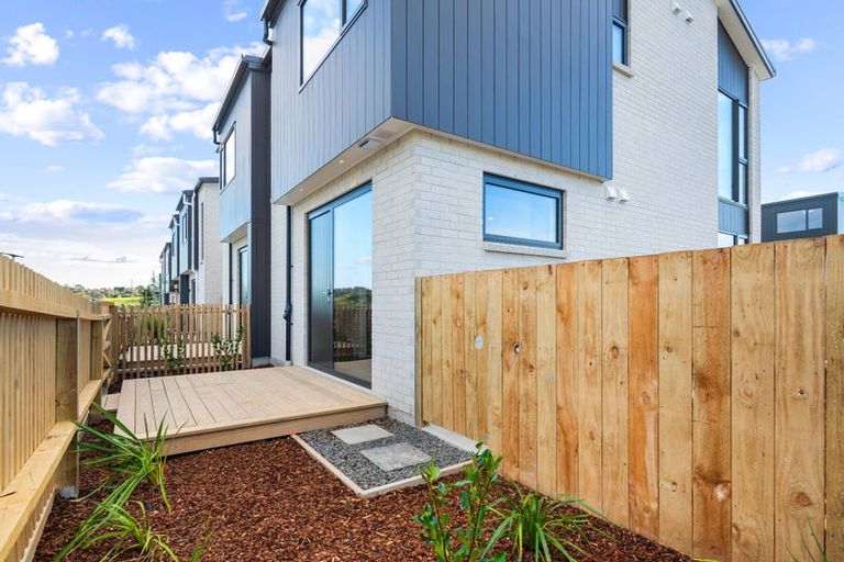 Photo of property in 197 Henwood Road, Westgate, 0814