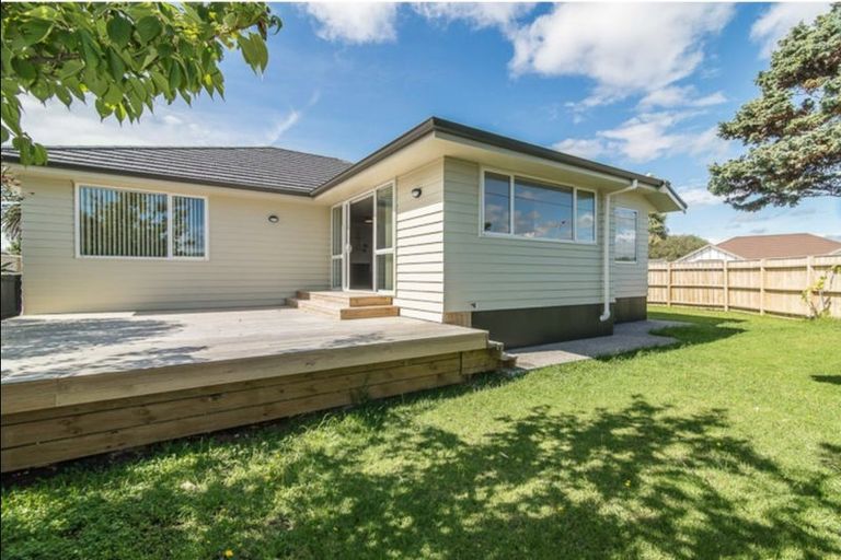 Photo of property in 7 Te Kupe Road, Paraparaumu Beach, Paraparaumu, 5032