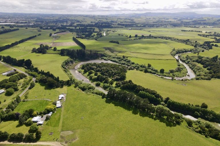 Photo of property in 201 Totaramahonga Road, Dannevirke, 4972