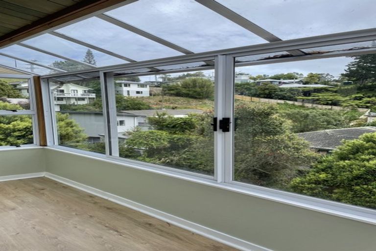 Photo of property in 1/691a East Coast Road, Browns Bay, Auckland, 0630