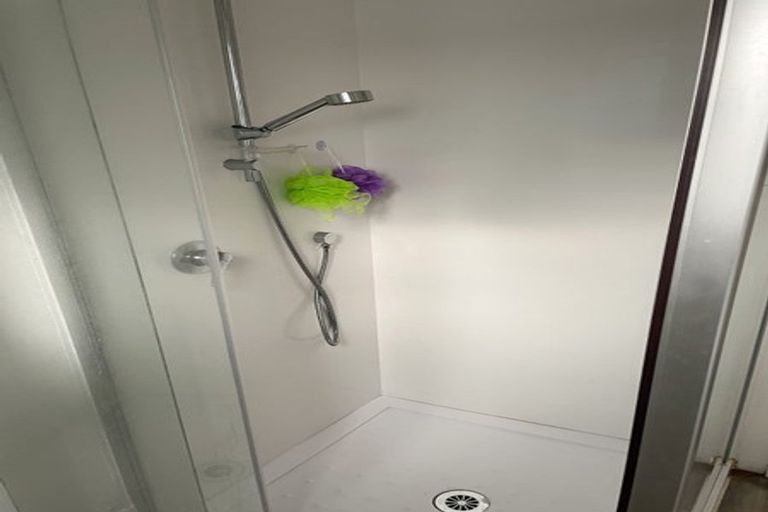 Photo of property in 15 Rata Road, Stanmore Bay, Whangaparaoa, 0932