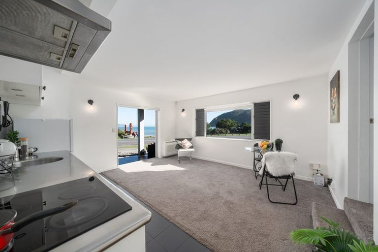 Photo of property in 85 Moana Road, Plimmerton, Porirua, 5026