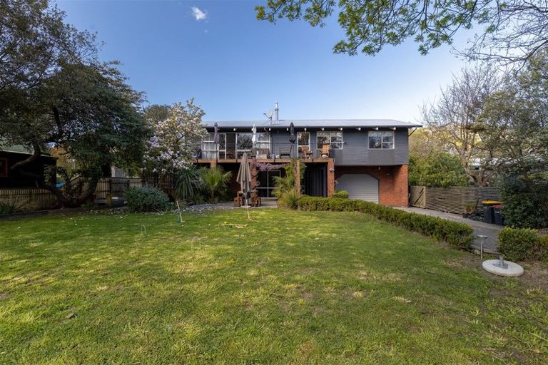 Photo of property in 28 Palatine Terrace, Huntsbury, Christchurch, 8022