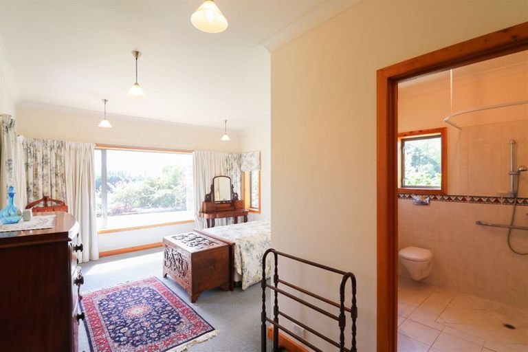 Photo of property in 32 Ribbonwood Road, Geraldine Downs, Geraldine, 7991