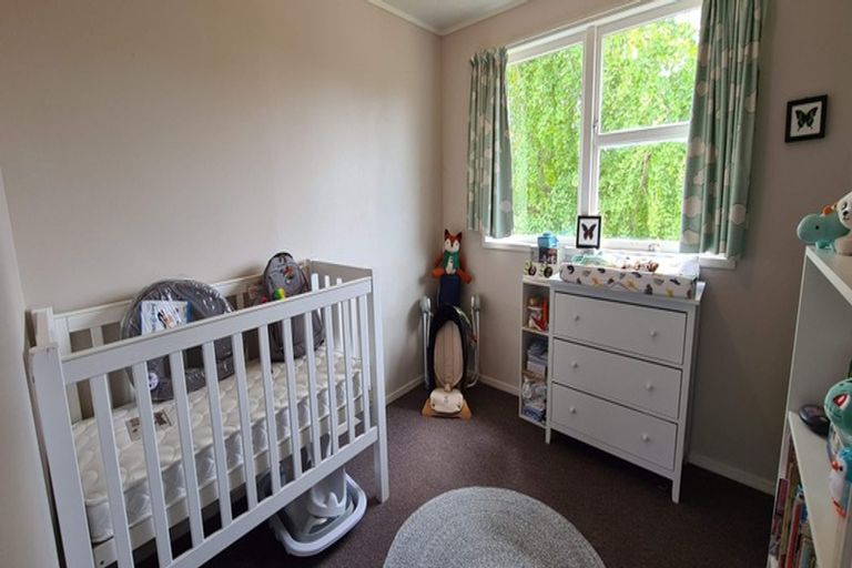 Photo of property in 14 View Street, Maungaturoto, 0520