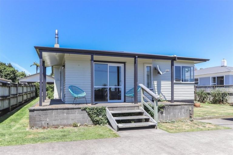 Photo of property in 37 Kelly Street, Inglewood, 4330