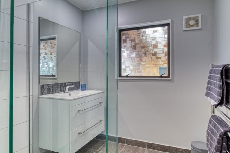 Photo of property in 6b Ritchie Place, Havelock North, 4130