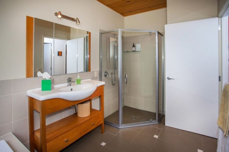 Photo of property in 85 Wharekaho Sh25 Road, Wharekaho, Whitianga, 3592