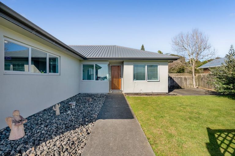 Photo of property in 30 Penrod Drive, Bell Block, New Plymouth, 4312