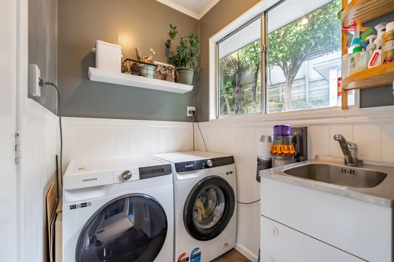 Photo of property in 23 Rintoul Grove, Stokes Valley, Lower Hutt, 5019