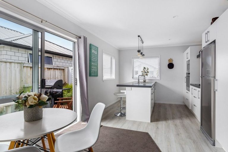 Photo of property in 8 Boyle Mews, Papamoa Beach, Papamoa, 3118